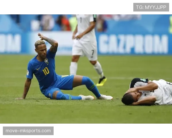 杜埃与内马尔技术风格对比:同代天赋下的结构差异与战术适配分析